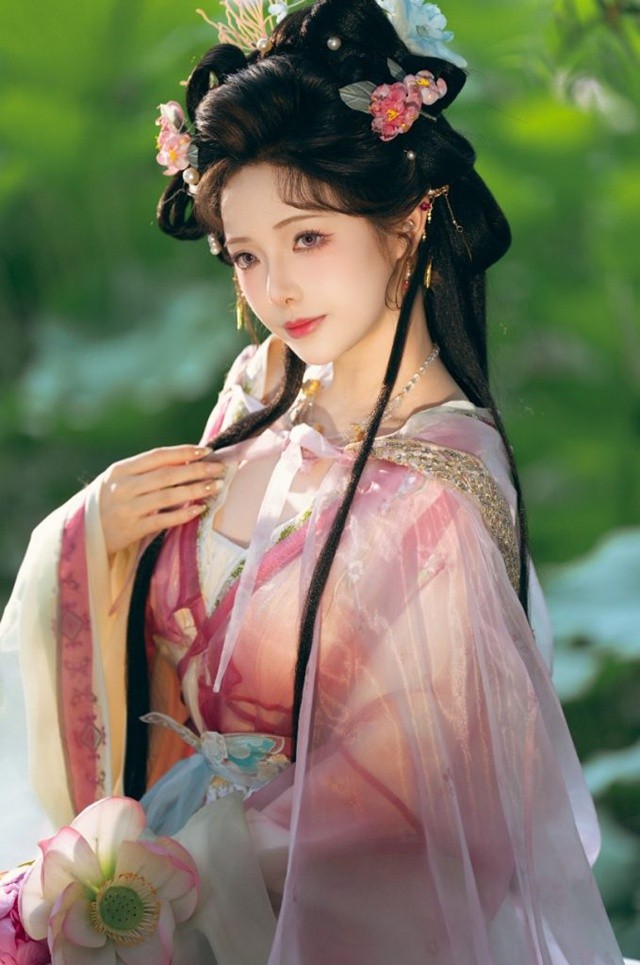 雯妹不讲道理 – NO.114 祝您中秋快乐owo[20P-156MB]-蜜桃啵啵-365学习资料