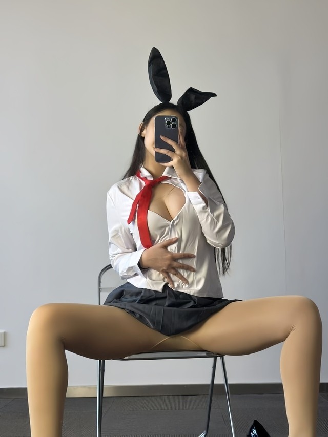 [微密圈]美邵女Baby – 兔女郎学姐性感肉丝[40P1V-484MB]-365学习资料