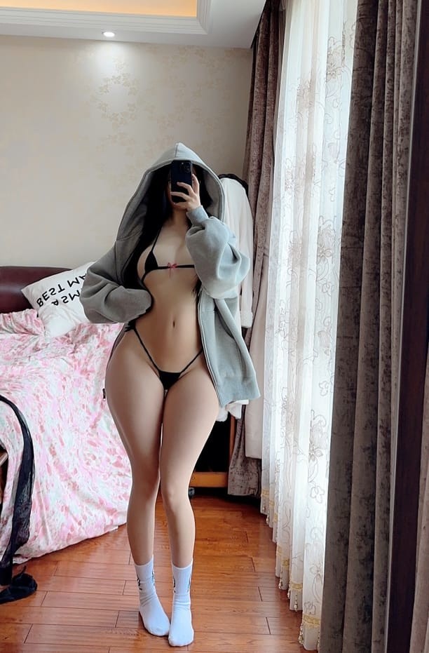 [微密圈]俏妞qiaoniuTT – 超性感黑丝比基尼 [15P-44M]-365学习资料