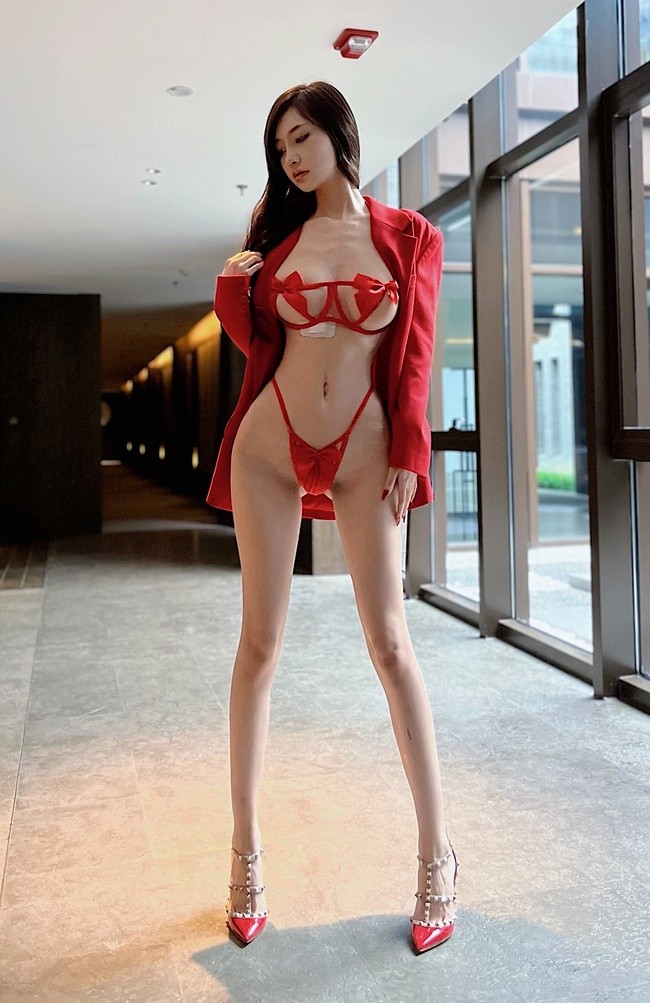 [微密圈]脸红Dearie – 红衣小娇Q[32P-156MB]-365学习资料