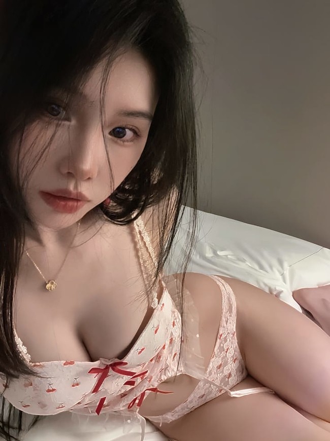 [微密圈]陈佩奇yyyy – 粉红樱桃 [13P-33M]-365学习资料