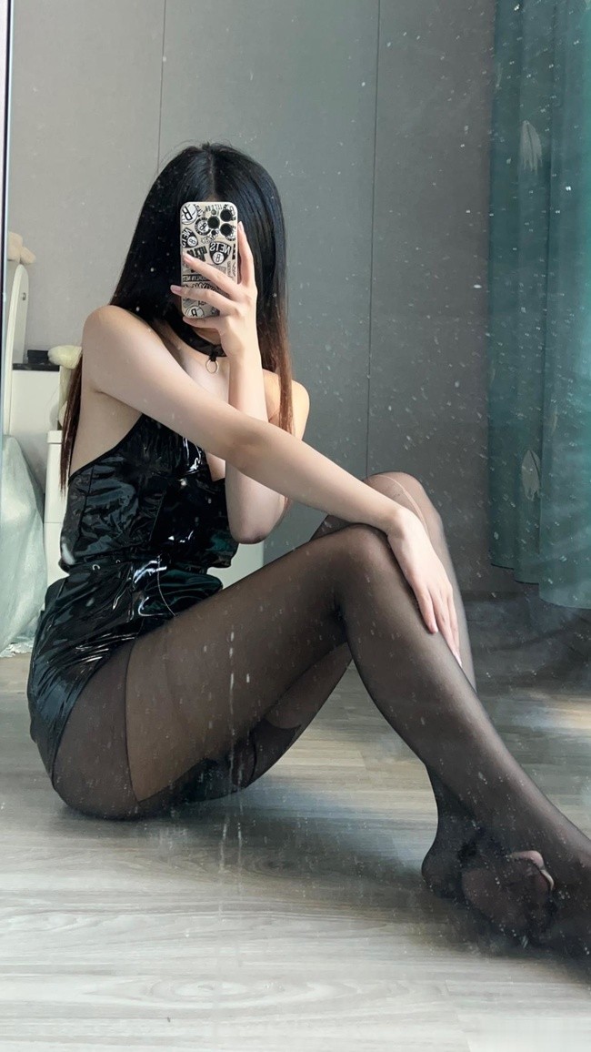[微密圈]刘雅萌 – 御姐性感[32P-77MB]-365学习资料