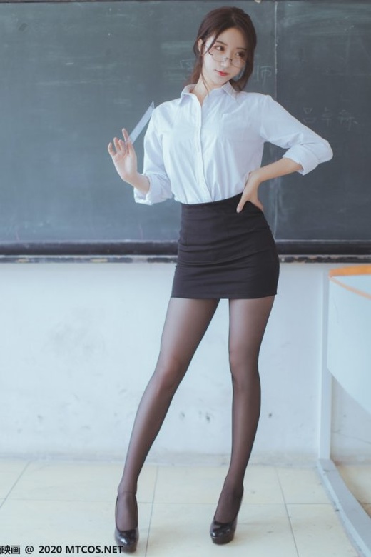 喵糖映画 VOL.282 OL黑丝教师至服 [29P/217MB]-365学习资料