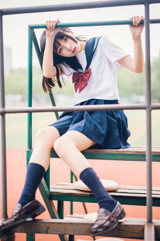 [喵糖映画]VOL.397 课室XUE妹 [22P/148MB]-365学习资料