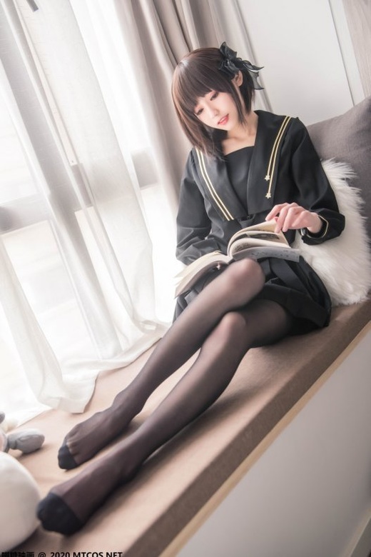 [喵糖映画]VOL.330 窗台美腿黑丝少女 [20P/173MB]-365学习资料